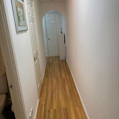 A Cozy Apartment In Barking Barking  Luaran gambar